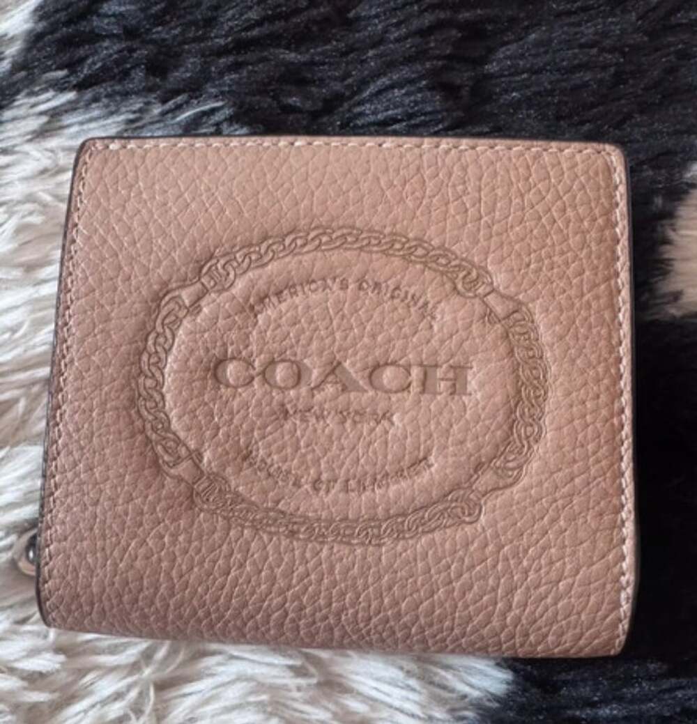 Coach Snap Wallet With Coach Heritage Taupe Pebbled Leather